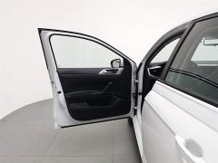 Volkswagen Polo facelift Plus 1.5L automatic indulgence version - фото 8