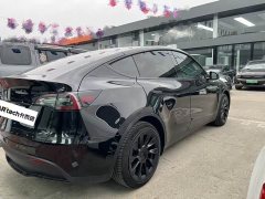 Tesla Model Y rear-wheel drive version - фото 5