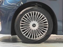 Voyah Lantu Dreamer PHEV four-wheel drive premium Qiankun version - фото 19