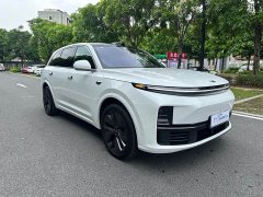 Li Auto Ideal L7 Ultra - фото 3