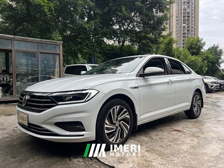 Volkswagen Sagitar 280TSI DSG Super Edition