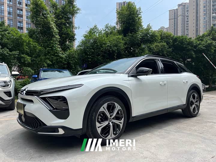 Lexus Versailles C5 - автомобиль из Китая