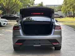 BYD Han 2020 EV ultra-long range luxury version - фото 8