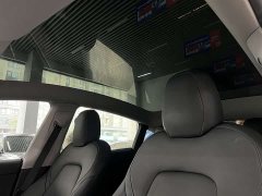 Tesla Model Y standard range rear-wheel drive version - фото 11