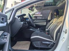 Volkswagen Golf 2023 facelift 280TSI DSG Pro - фото 12