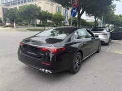 Mercedes-Benz E-Class E 260 L - фото 4