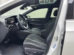 Volkswagen Golf 2021 280TSI DSG R-Line - фото 4