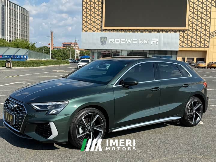 Audi A3 Sportback 35 TFSI stylish and sporty - автомобиль из Китая