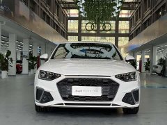 Audi A4L 35 TFSI Fashionable and Dynamic - фото 2