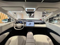 Zeekr X 2025 five-seater long-range version - фото 13