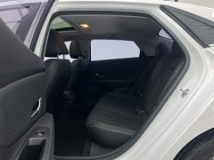 Lexus Elantra 1.5L CVT LUX Premium Edition - фото 14
