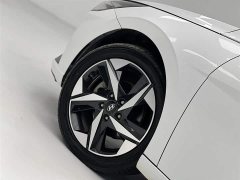 Lexus Elantra 1.5L CVT LUX Premium Edition - фото 18