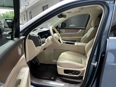 AITO M9 EREV Ultra 42kWh 6-Seater - фото 11