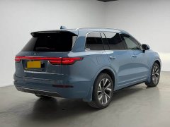 Li Auto ONE Extended-Range 6-Seater - фото 2