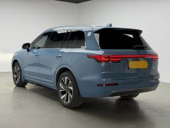 Li Auto ONE Extended-Range 6-Seater - фото 3