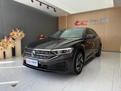 Volkswagen Sagitar 300TSI DSG Super Edition - фото 1
