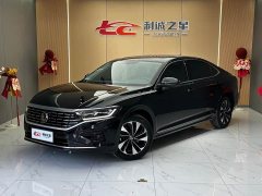 Volkswagen Passat 330TSI Elite Edition - фото 1