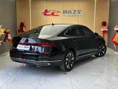 Volkswagen Passat 330TSI Elite Edition - фото 4