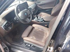 BMW 5 Series Facelift Three 530Li Exclusive M Sports Package - фото 11