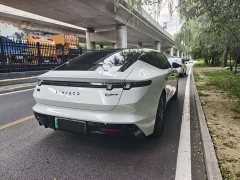 Lynk & Co 10 240 four-wheel drive Ultra sports version H7 - фото 6