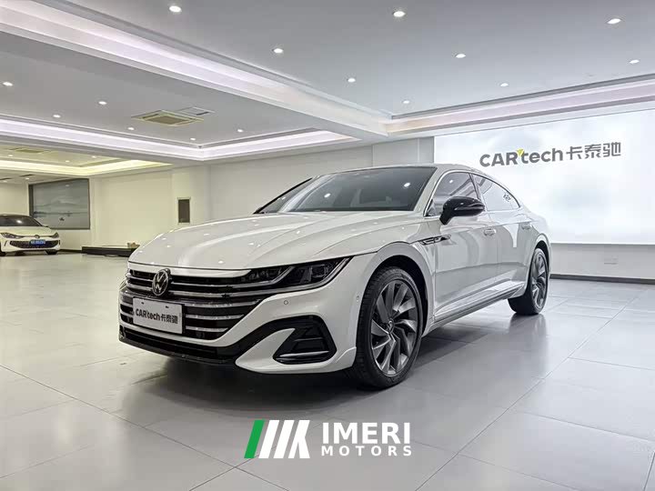 FAW-Volkswagen CC 380TSI eye-catching