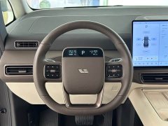 Li Auto Ideal MEGA Ultra - фото 19