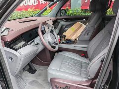 Zeekr 009 2024 seven-seat aisle version four-wheel drive 108kWh - фото 2
