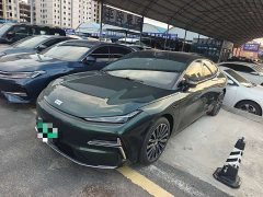 Geely Galaxy Starship 8 130km EM-P Starship Edition - фото 1