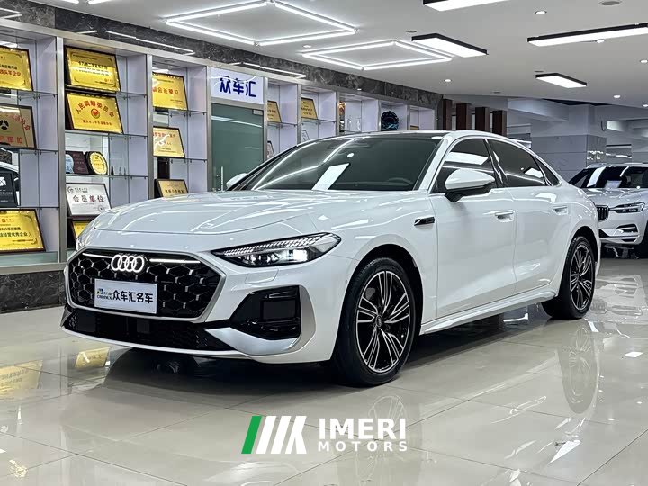 Audi A5L 2.0T Qiankun Smart Driving Edition