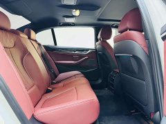 BMW 5 Series facelift 525Li M Sports Package - фото 12
