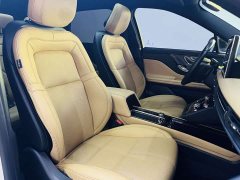 Lynk & Co Adventurer 2022 2.0T two-wheel drive MONO limited edition - фото 16