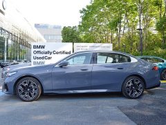 BMW 5 Series 530Li M Sport Luxury Package - фото 2