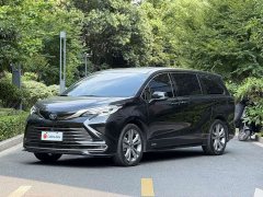 Toyota SIENNA 2.5L Hybrid Premium Edition - фото 1