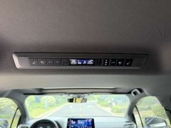 Toyota SIENNA 2.5L Hybrid Premium Edition - фото 16
