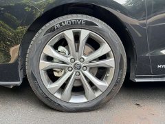 Toyota SIENNA 2.5L Hybrid Premium Edition - фото 8
