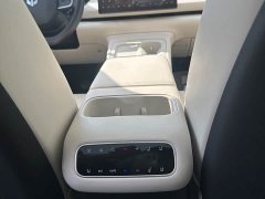 Lynk & Co Leapmoon C16 Extended Range 200 Exclusive Edition - фото 12