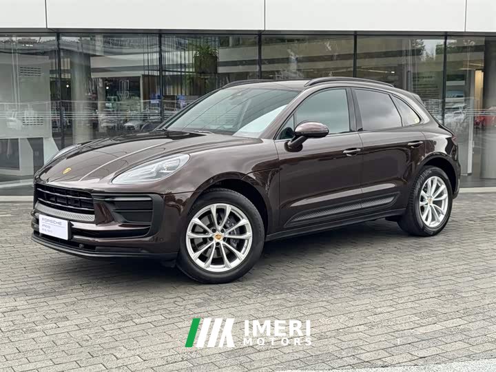 Porsche Macan 2.0T - автомобиль из Китая