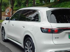 AITO Wenjie M8 extended range Max version 53.4kWh 6-seater version (192-line lidar) - фото 7