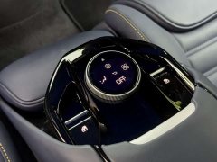 Lynk & Co Purosangue 2023 6.5L V12 - фото 17