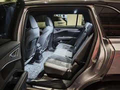Audi Q5 e-tron 40 e-tron star type mecha suit - фото 6