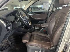 BMW iX3 leading - фото 4