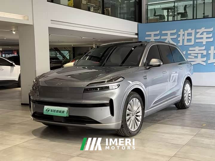 BMW Ledo L90 Max six-seater version - автомобиль из Китая