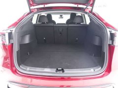 Tesla Model Y rear-wheel drive version - фото 12