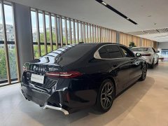 BMW i5 2024 eDrive 35L Exclusive M Sports Package - фото 4