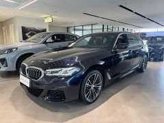 BMW 5 Series 530Li leading M sports package - фото 1