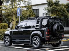 Land Rover Defender 110 3.0T P400 Dark Special Edition - фото 14