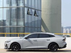 Changan UNI-V 2.0T Speed Edition - фото 8