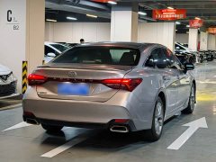 Toyota Avalon 2.5L Luxury - фото 10
