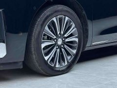 Buick GL8 ES Lu Zun smart flagship - фото 3