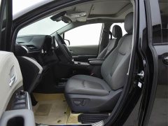 Toyota SIENNA 2021 2.5L Hybrid Comfort Edition - фото 12